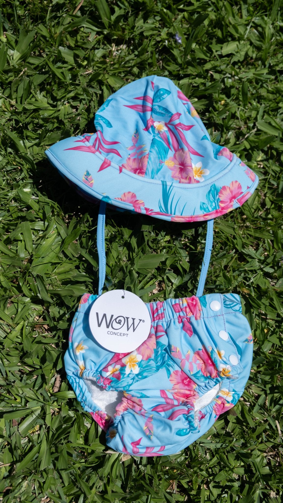 Conjunto de Baño Bebé 2 Piezas UPF50 - Traje Baño + Gorro Solar Protección UV Transpirable - shop_name peluche capibara popmart labubu diadelniño paraguay comprar en shop_name Conjunto de Baño Bebé 2 Piezas UPF50 - Traje Baño + Gorro Solar Protección UV Transpirable, la mejor calidad en - Wow Concept Conjunto de Baño Bebé 2 Piezas UPF50 - Traje Baño + Gorro Solar Protección UV Transpirable en