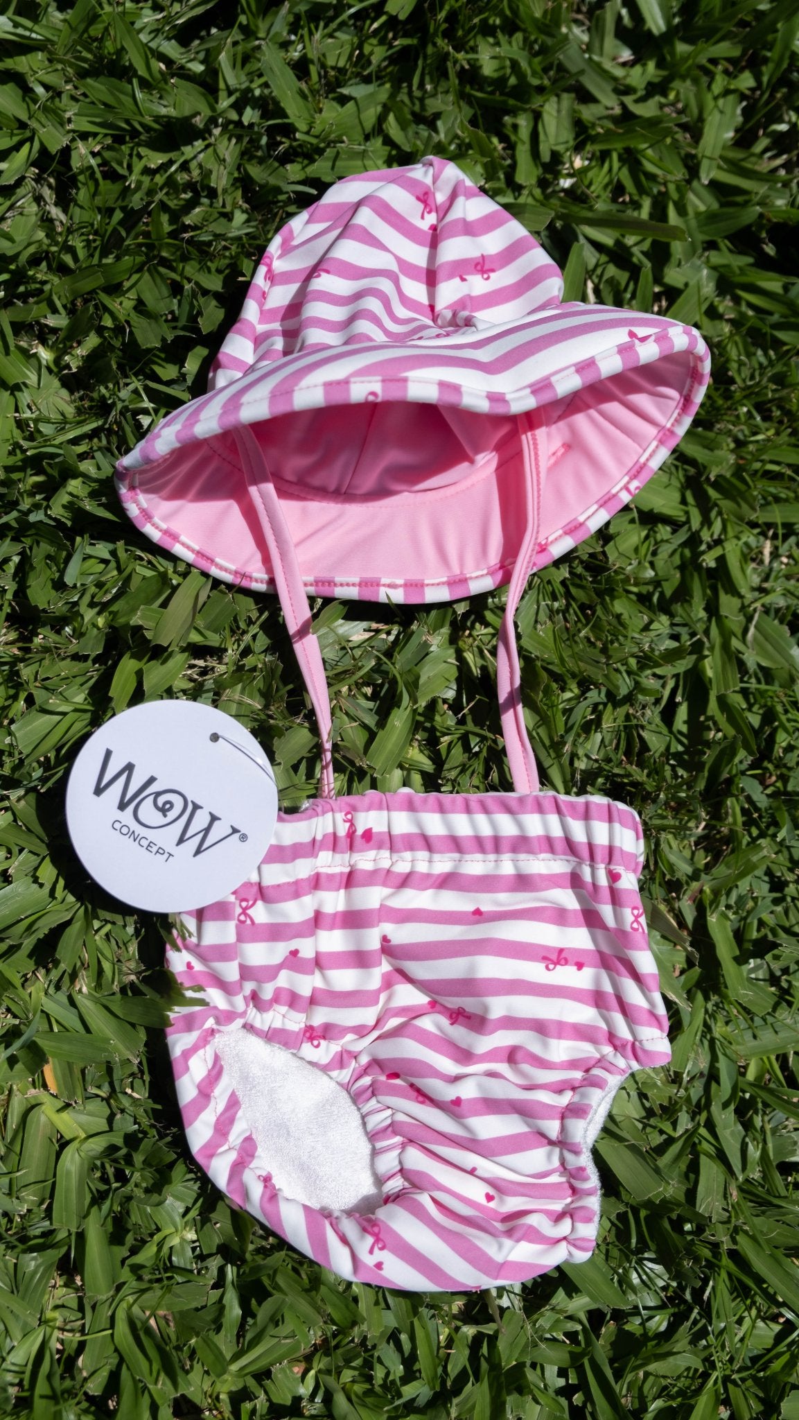 Conjunto de Baño Bebé 2 Piezas UPF50 - Traje Baño + Gorro Solar Protección UV Transpirable - shop_name peluche capibara popmart labubu diadelniño paraguay comprar en shop_name Conjunto de Baño Bebé 2 Piezas UPF50 - Traje Baño + Gorro Solar Protección UV Transpirable, la mejor calidad en - Wow Concept Conjunto de Baño Bebé 2 Piezas UPF50 - Traje Baño + Gorro Solar Protección UV Transpirable en