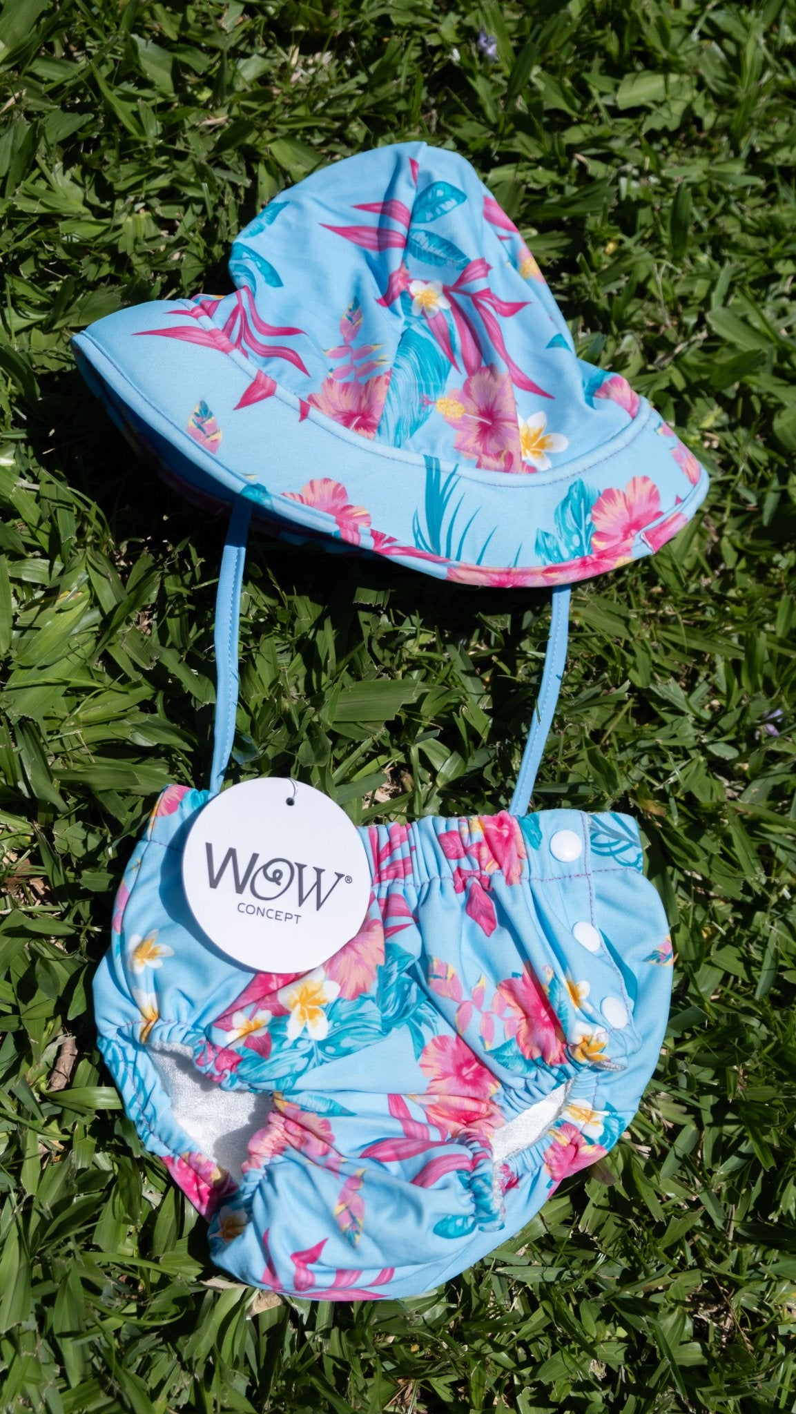 Conjunto de Baño Bebé 2 Piezas UPF50 - Traje Baño + Gorro Solar Protección UV Transpirable - shop_name peluche capibara popmart labubu diadelniño paraguay comprar en shop_name Conjunto de Baño Bebé 2 Piezas UPF50 - Traje Baño + Gorro Solar Protección UV Transpirable, la mejor calidad en - Wow Concept Conjunto de Baño Bebé 2 Piezas UPF50 - Traje Baño + Gorro Solar Protección UV Transpirable en