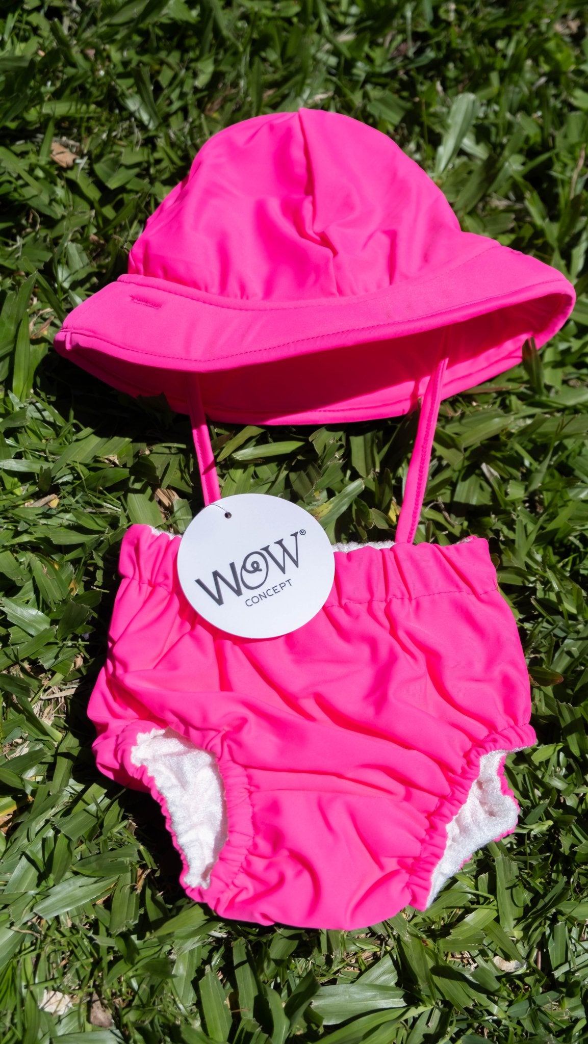 Conjunto de Baño Bebé 2 Piezas UPF50 - Traje Baño + Gorro Solar Protección UV Transpirable - shop_name peluche capibara popmart labubu diadelniño paraguay comprar en shop_name Conjunto de Baño Bebé 2 Piezas UPF50 - Traje Baño + Gorro Solar Protección UV Transpirable, la mejor calidad en - Wow Concept Conjunto de Baño Bebé 2 Piezas UPF50 - Traje Baño + Gorro Solar Protección UV Transpirable en